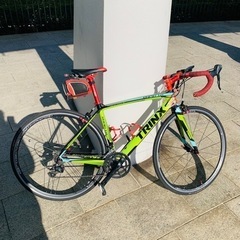🌈赤と緑のツートンカラー☆‼️ロード バイク 自転車 スポーツ