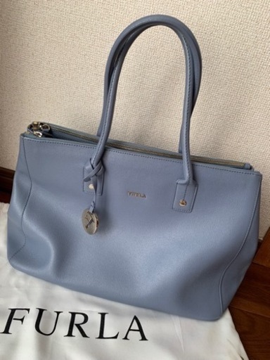 フルラ　バッグ　通勤A4収納　美品