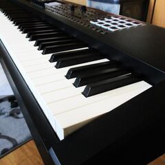 【美品】Roland FANTOM-08