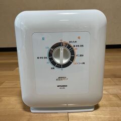 ふとん乾燥機　三菱製 AD-U50-W