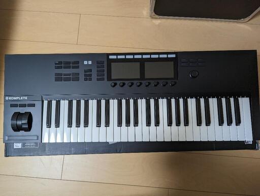 電子楽器 komplete kontrol s49 Mk.2