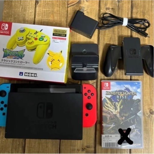 Nintendo Switch本体+モンハンRISE +ホリコン