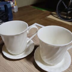 コーヒーカップ&ソーサー　２客