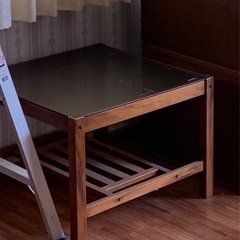 【商談中】正方形のローテーブル