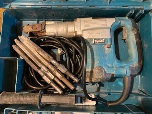 マキタ 電動ハンマ HM0830 中古 (値下げ交渉可)