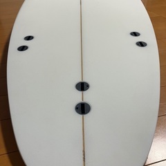 新品　サーフボード　6.4ft 