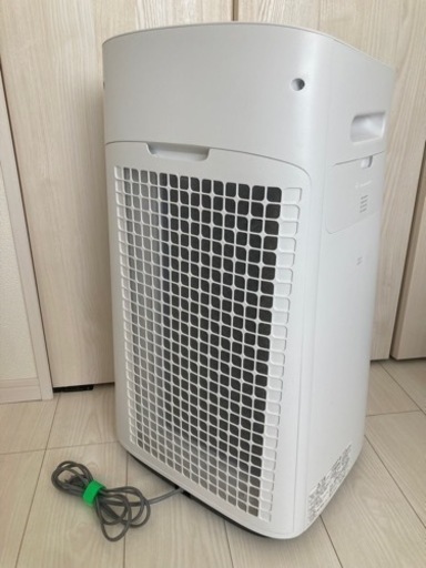 美品　シャープ　空気清浄機　取扱説明書付き