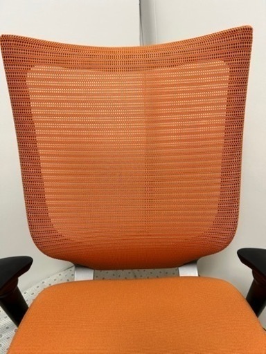 オカムラ　バロン　ハイバック　オレンジ　 4/11 オフィスチェア 事務椅子 okamura