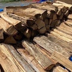 【受け渡し決定】軽トラ一杯　2年乾燥　薪　ナラ 受け渡し決定】軽トラ一杯 2年乾燥 薪 ナラ
