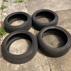 取引中 215/45R18 ダンロップ ルマン v