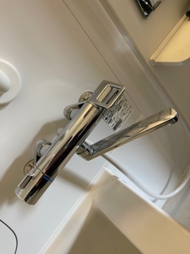 シャワー水栓