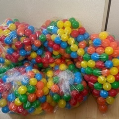 ボールプールのボール約1,000個