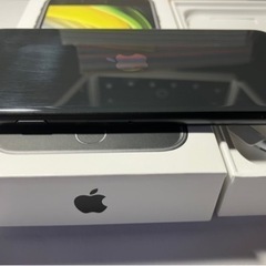 Apple iPhone SE 第2世代 64GB ブラック