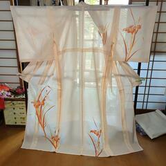 オレンジの菖蒲　夏のお着物　絽　淡い色　付下げ　訪問着