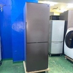 SHARP - ⭐️SHARP⭐️冷凍冷蔵庫　2018年 271L 美品　大阪市近郊配送無料 ⭐️SHARP⭐️冷蔵冷凍庫 2018年 271L 美品 大阪市近郊配送無料