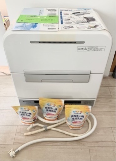 ☆Panasonic パナソニック　食器洗い乾燥機 NP-TM7  2015年製