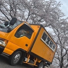 ★土曜日募集★キッチンカーのアルバイト🚚🌮★