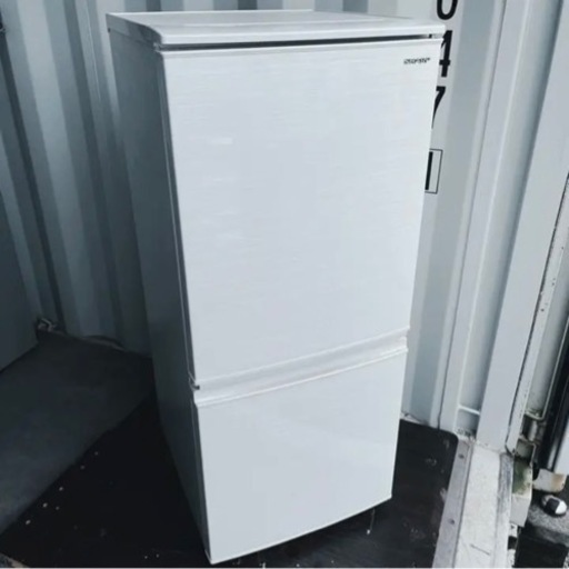 SHARP冷凍冷蔵庫 137L 2017年製 SHARP SJ-D14C-W