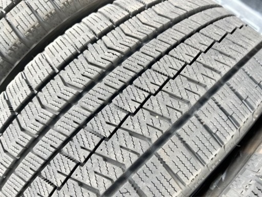 245/45R18 ブリヂストン VRX2 4本 溝有 スタッドレス スカイライン マジェスタ 245/45R18 ブリヂストン VRX2 4本 溝有 スタッドレス スカイライン