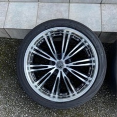 245/45/20 vellfire ,alfard 入ります