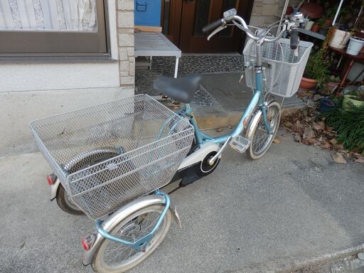 電動アシスト三輪車 ヤマハ PASワゴンリチウム PT16