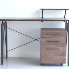 新品  デスク　学習机　パソコンデスク　オフィスデスク　ｅスポーツデスク　リモート用デスク　新生活　新学　新入学　一人暮らし