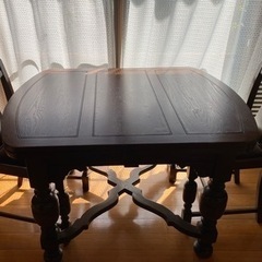 アンティークダイニングテーブルイスセット アンティークダイニングテーブル・イスセット