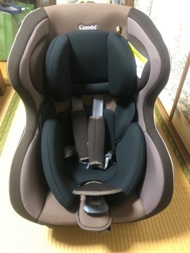 美品 コンビ チャイルドシート ウィゴー 新生児〜 シートベルトタイプ エッグショック レカロ RECARO アップリカ ジュニアシート 西松屋