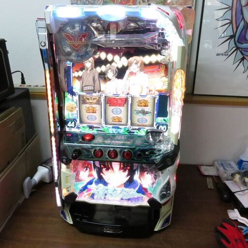 パチスロ実機 蒼穹のファフナー コイン不用機 ドアキー・設定キー付 スロット機│江別市のリサイクルショップドロップ