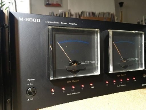 オンキョー　パワーアンプ　Onkyo m 8000