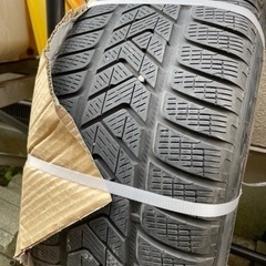 アウディ A7 スタッドレスセット ピレリ　ウインタースコーピオン 255/40 R19  WSP 