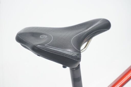 TREK 「トレック」 FX7.4 2014年モデル クロスバイク