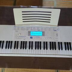 
カシオ 電子キーボード         