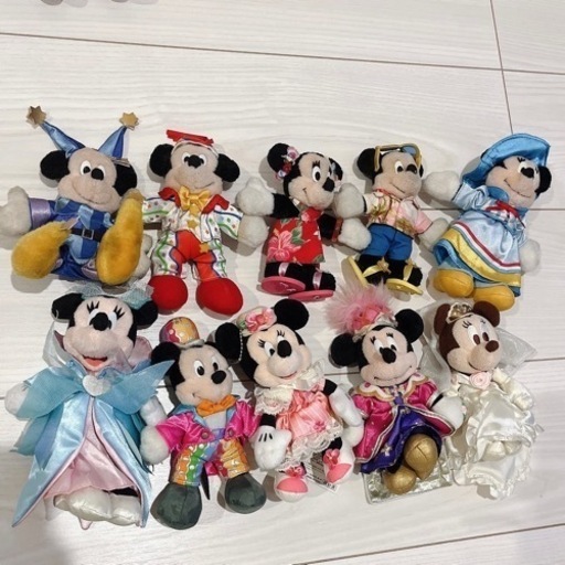 【ディズニー好き必見】東京ディズニーランド・シー　ぬいぐるみバッジ　29個セット ディズニー好き必見】東京ディズニーランド・シー ぬいぐるみバッジ 29