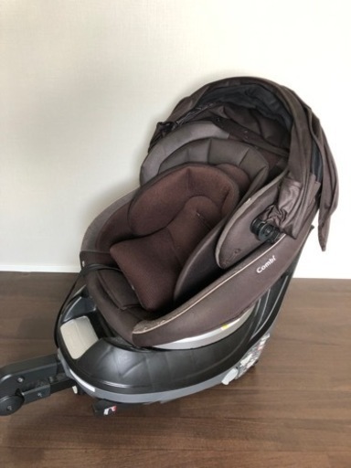 【取引中】チャイルドシート　コンビ　ISOFIX（アンパンマン滑り台サービス）