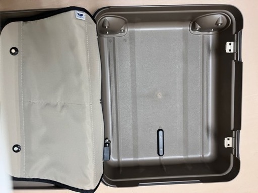 定価64,000プロテカ キャリーバック キャリーケース スーツケース 38L 