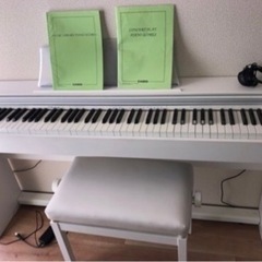 CASIO電子ピアノPX-770WE