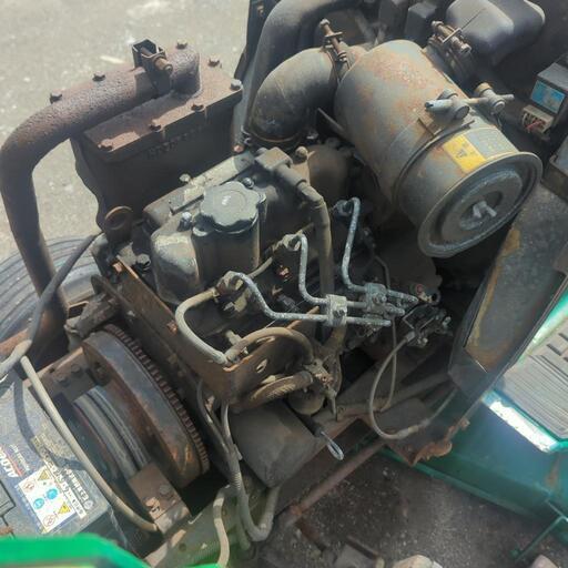 栃木【別途配送可】バロネス:GM130A:乗用型:草刈機:芝刈機:3連