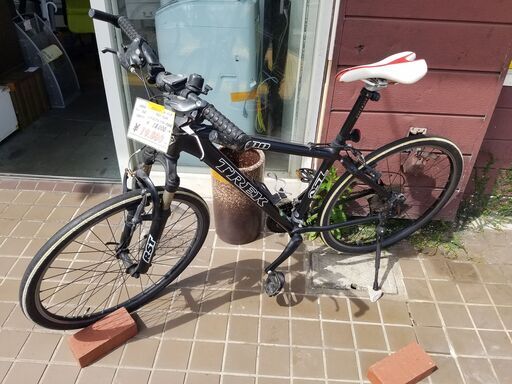 リサイクルショップどりーむ鹿大前店 No758 クロスバイク　希少！ TREK 4300 ギア切替3×8段変速