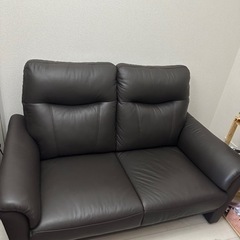 ニトリ　ソファ　2人掛け　本革ソファ