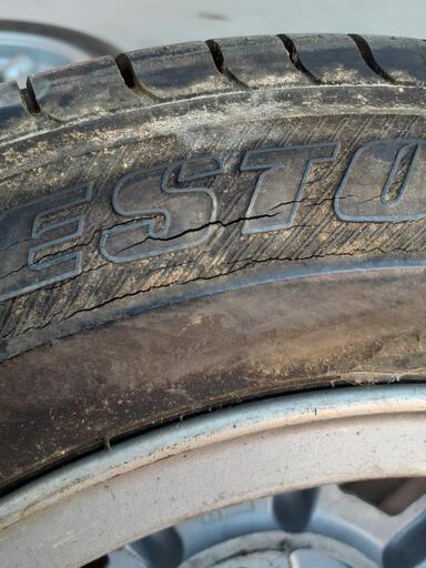 中古タイヤ、ホイール　155/65R12 外ホイール