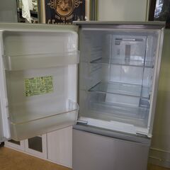 動作品 2018年製 シャープ 冷蔵庫 137L 配達設置対応(有料) つけかえ