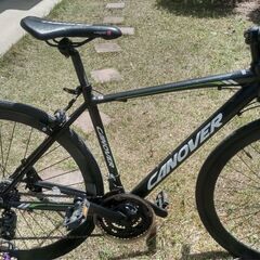 ほぼ新品クロスバイクになります