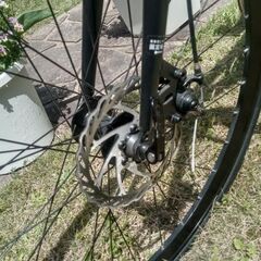 ほぼ新品クロスバイクになります