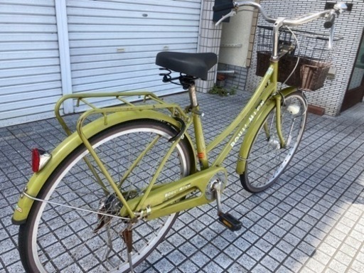 26インチ自転車】変速なし LEDオートライト付 サドル、鍵新品 