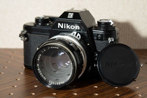 フィルム一眼レフカメラ Nikon EM + NIKKOR-H Auto 50mm F2