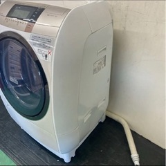 洗濯乾燥機: 洗濯11キロ　乾燥9kg