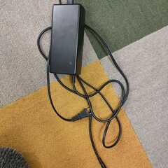 折り畳み電動アシスト自転車の充電器