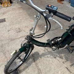 ジャンク品です‼️】?折りたたみ電動自転車?