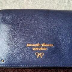 Samantha Thavasaの財布